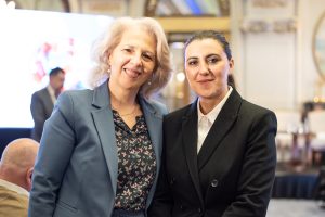 CONFERINTA 163